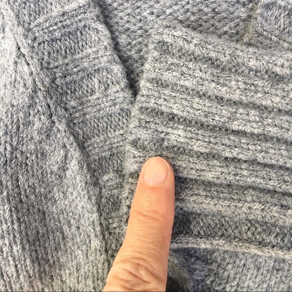 Vince grey 80% wool large button cardigan size M - Picture 6 of 14